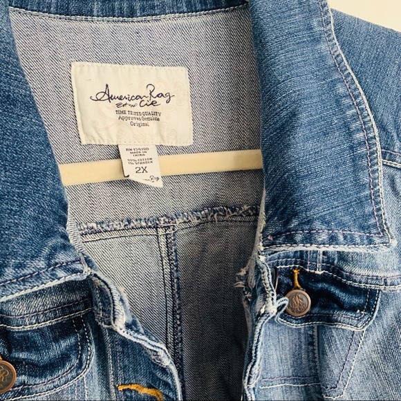 American Rag Denim Jean Vest - Picture 3 of 3